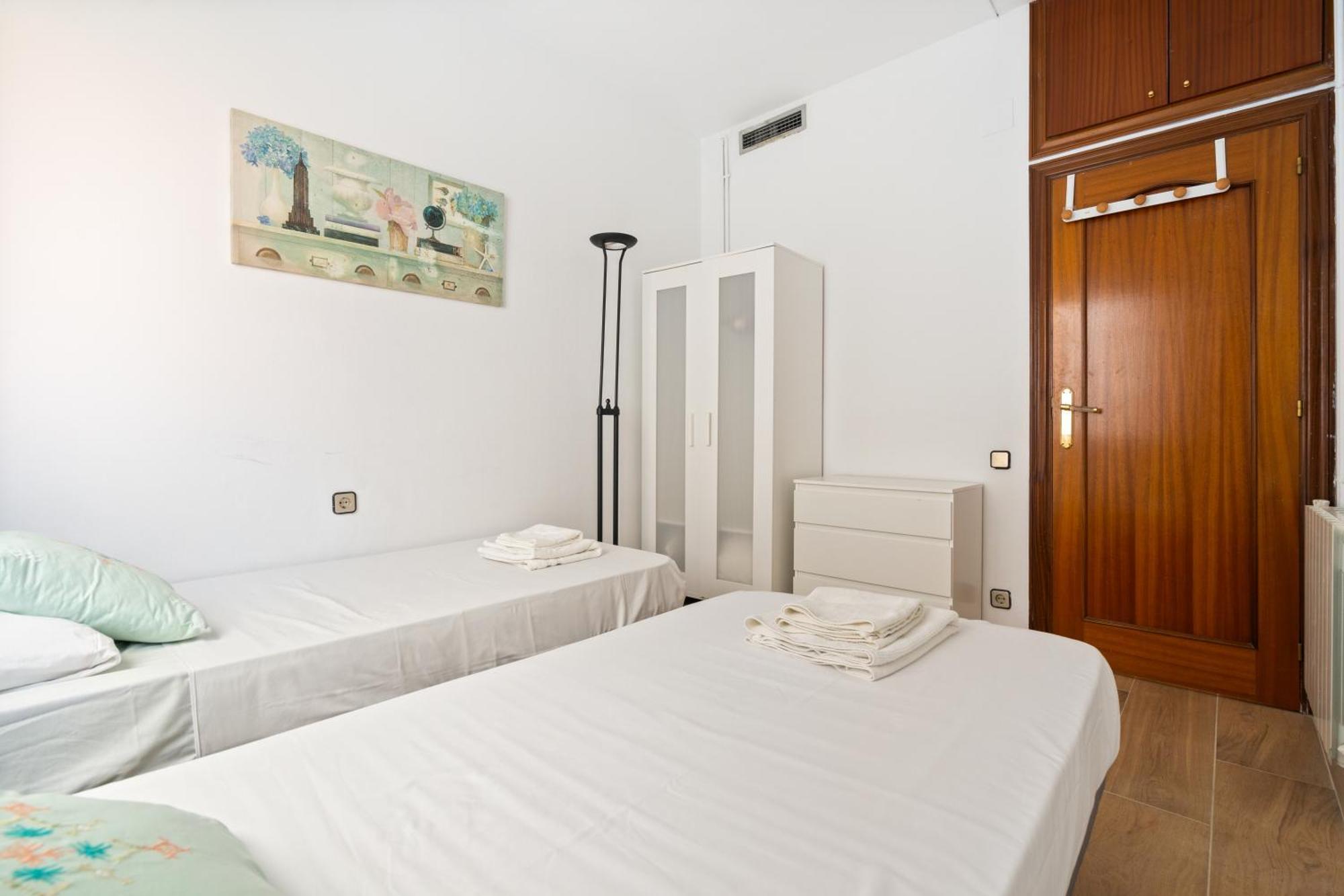 바르셀로나 Chic 3Br Retreat With Private Terrace 아파트 외부 사진